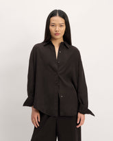 The Oversized Shirt in Butterlite | Black