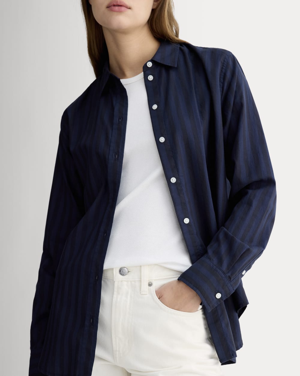 The Must-Have Shirt in Silky Cotton | Navy / Black