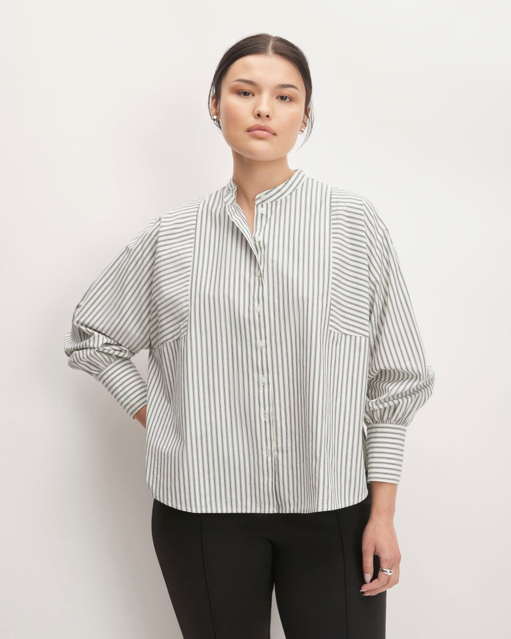The Oversized Raglan Shirt | Bone/Navy