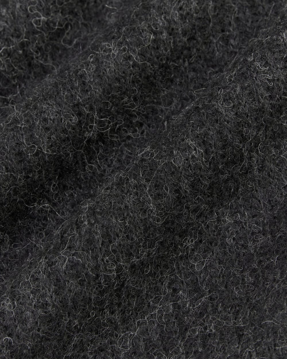 The Oversized Polo in Alpaca | Heathered Black